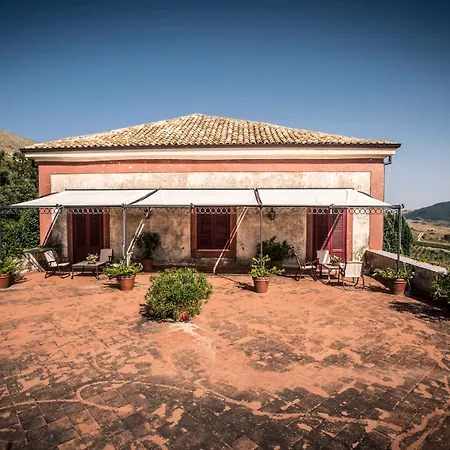 Masseria Rossella * Piana Degli Albanesi