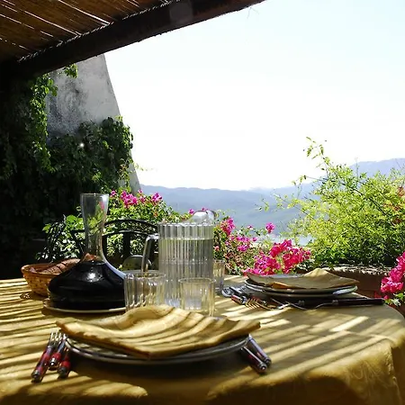 Masseria Rossella * Piana Degli Albanesi